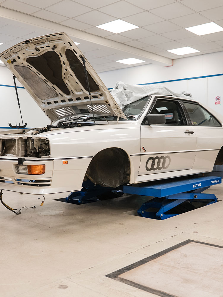 Customisation & Paintwork